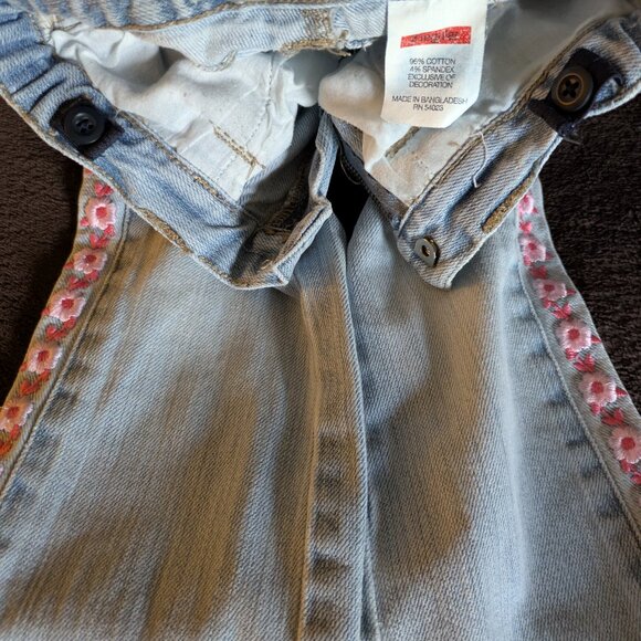 GAP KIDS - GIRL'S 4 EMBROIDERED JEANS - Picture 6 of 6